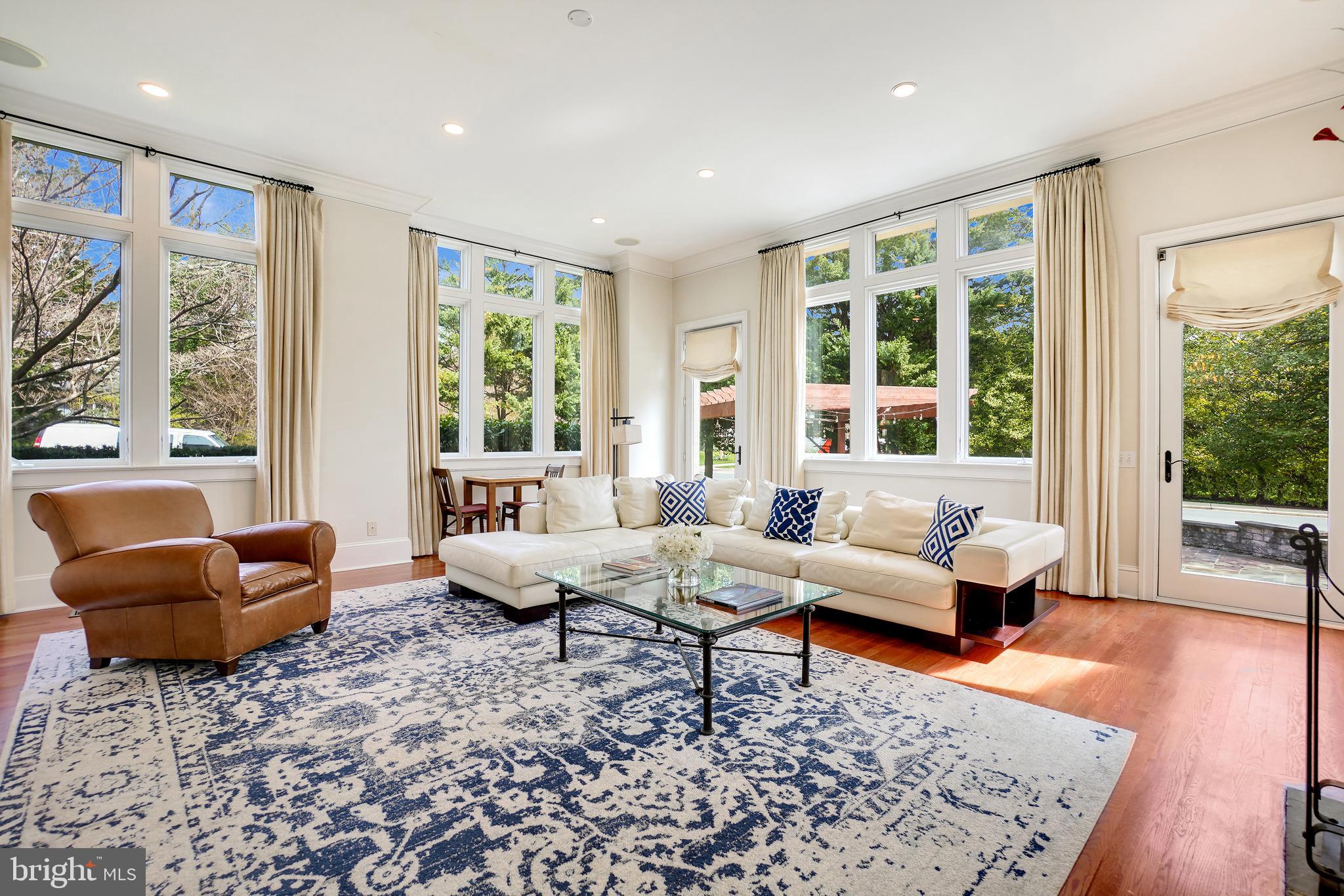 EDGEMOOR - Residential