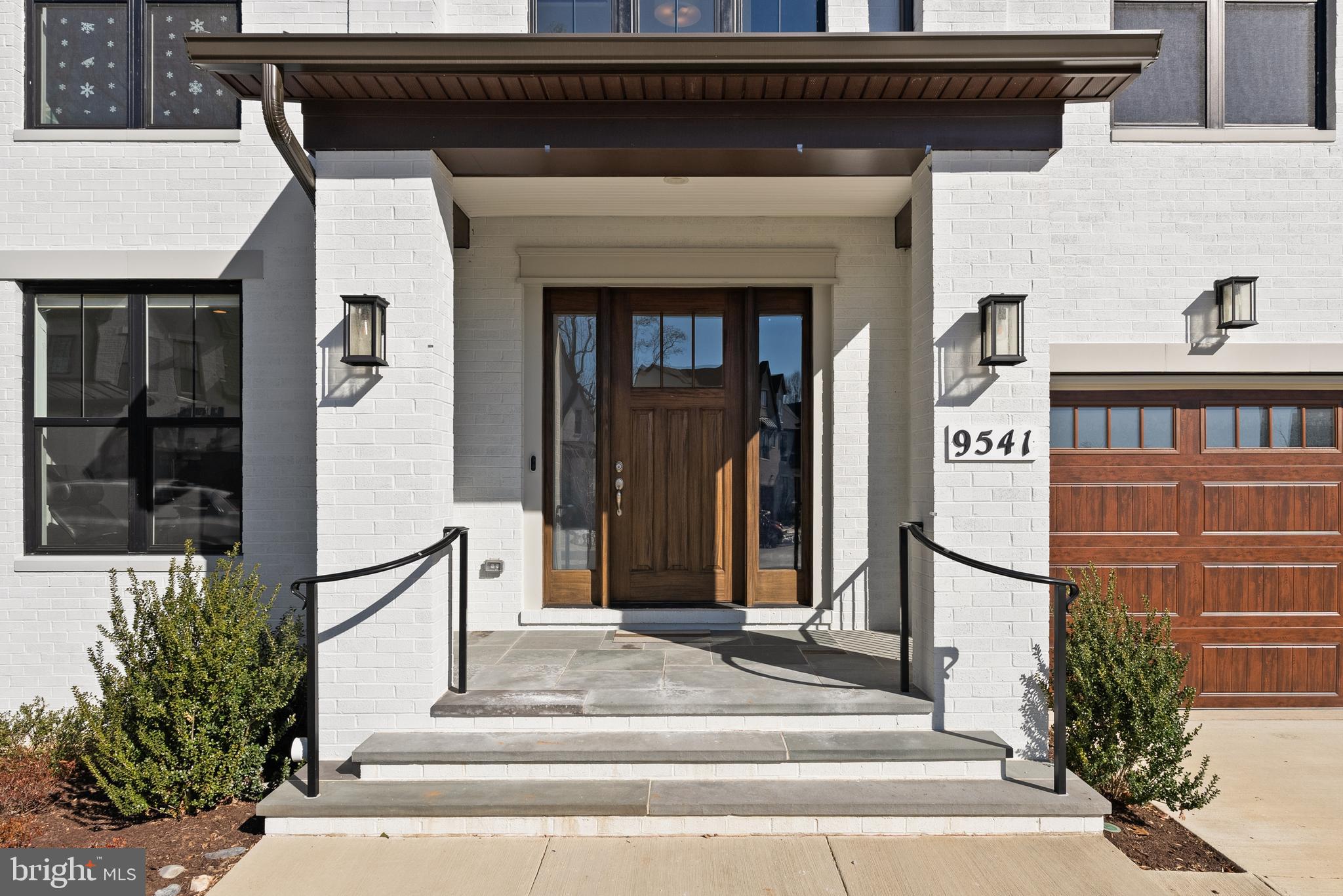 9541 WILDOAK DRIVE