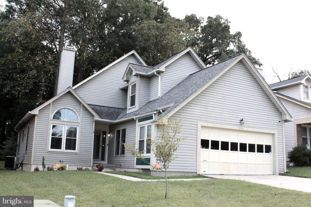 Photo of 9319 Creekview Drive, LAUREL, MD 20708 (MLS # MDPG2167010)