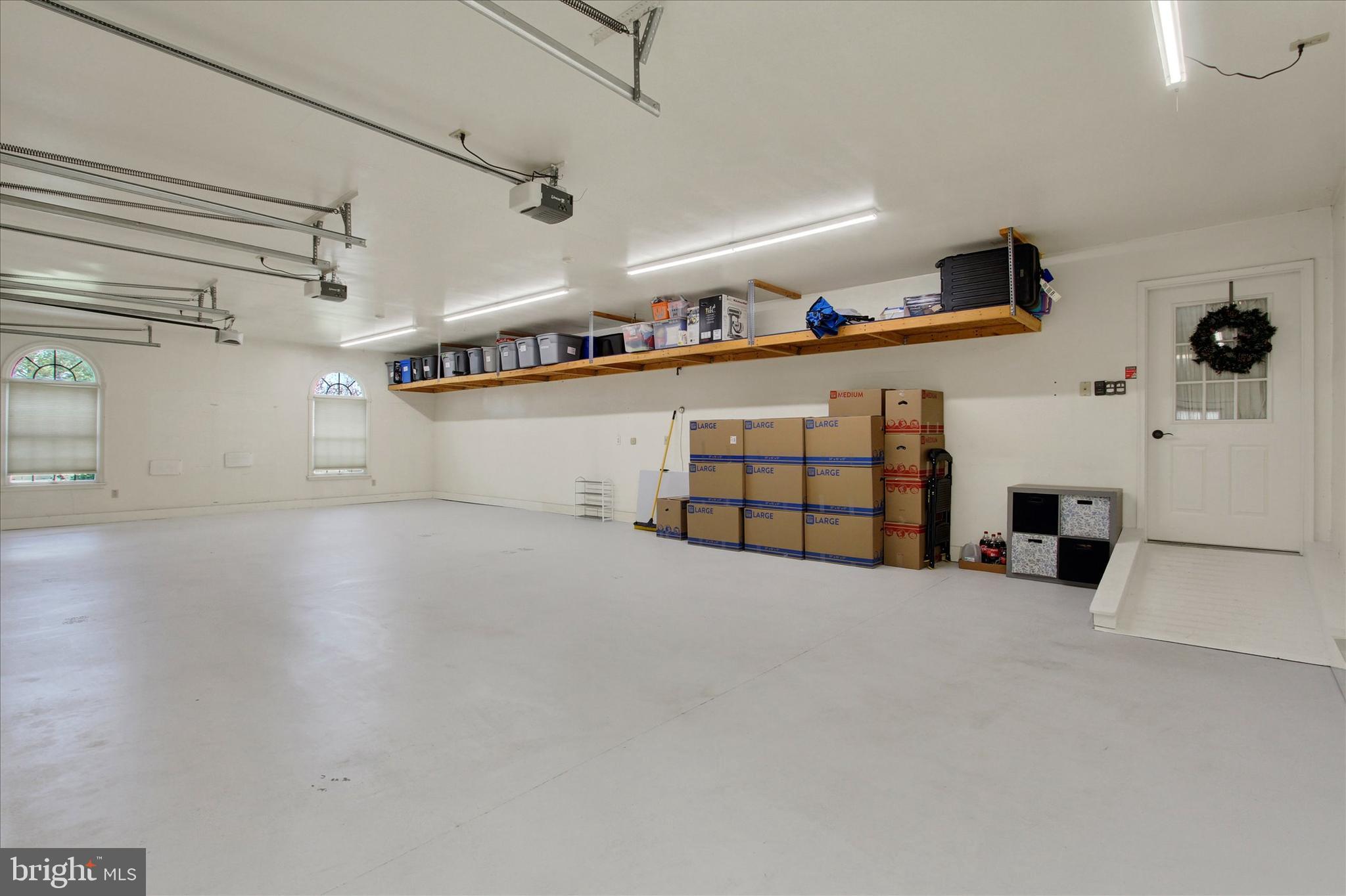 SOUTH POINTE - Residential