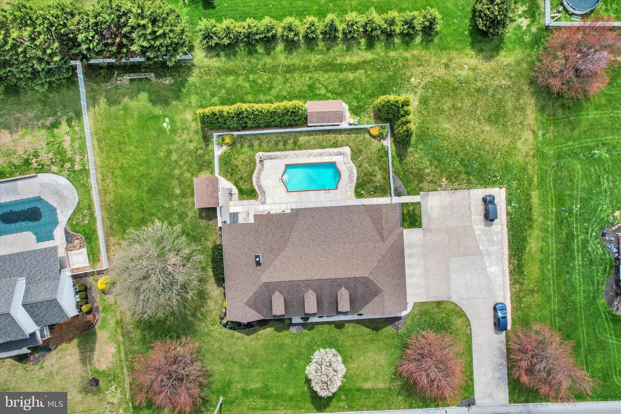 SOUTH POINTE - Residential