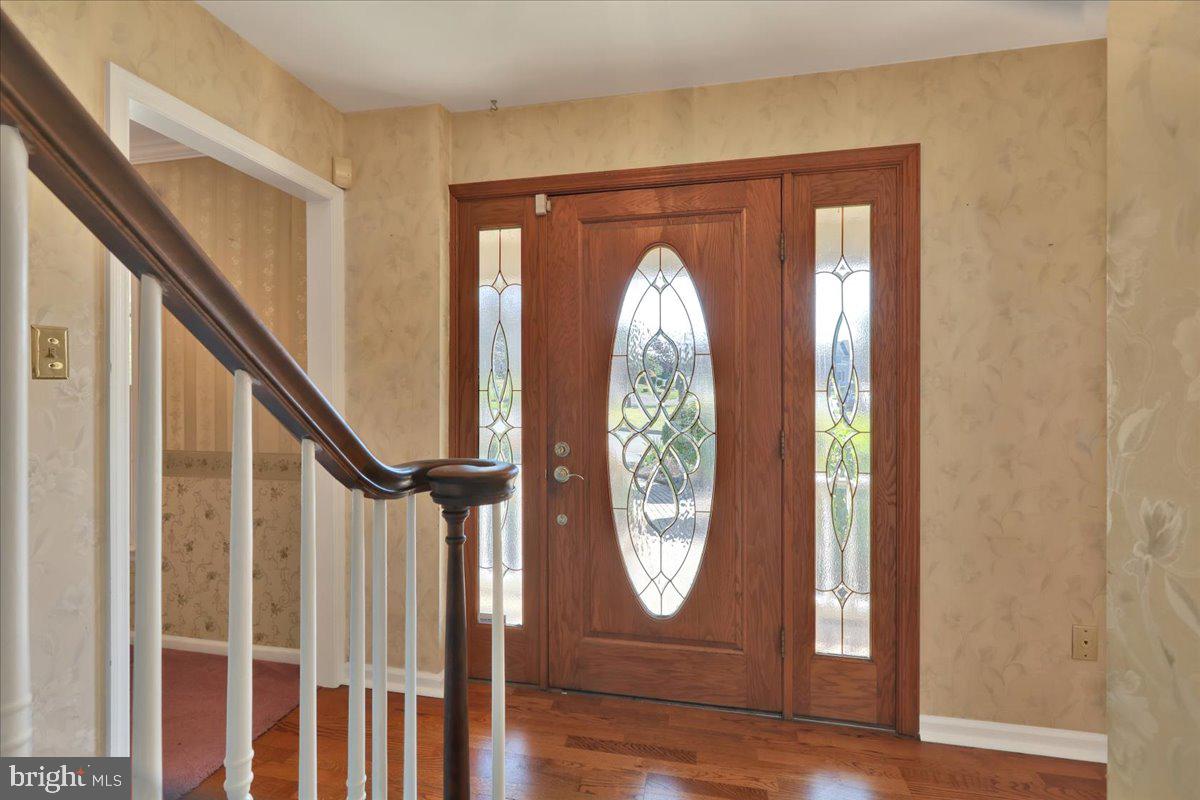 COLONY HILL - Residential