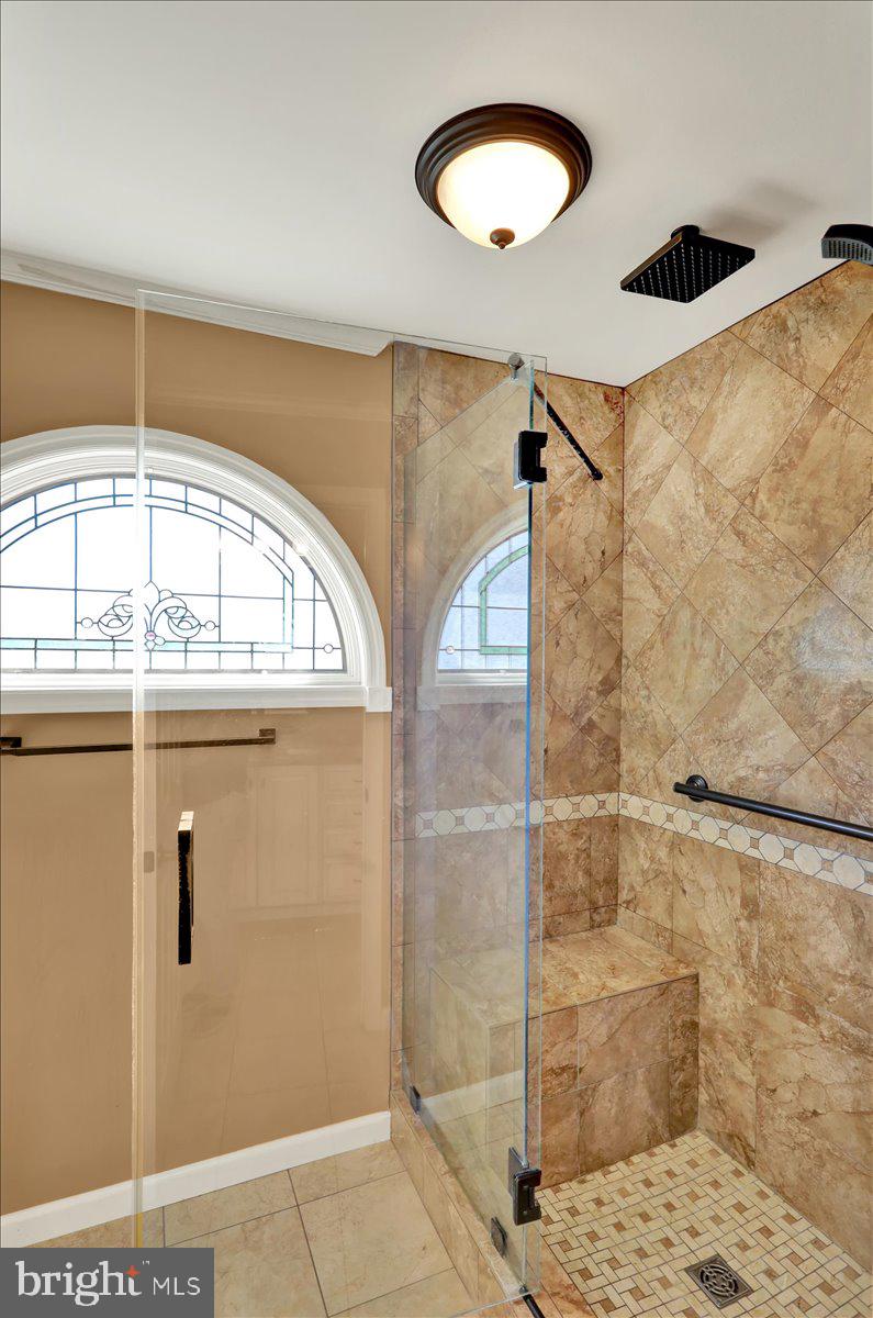 COLONY HILL - Residential