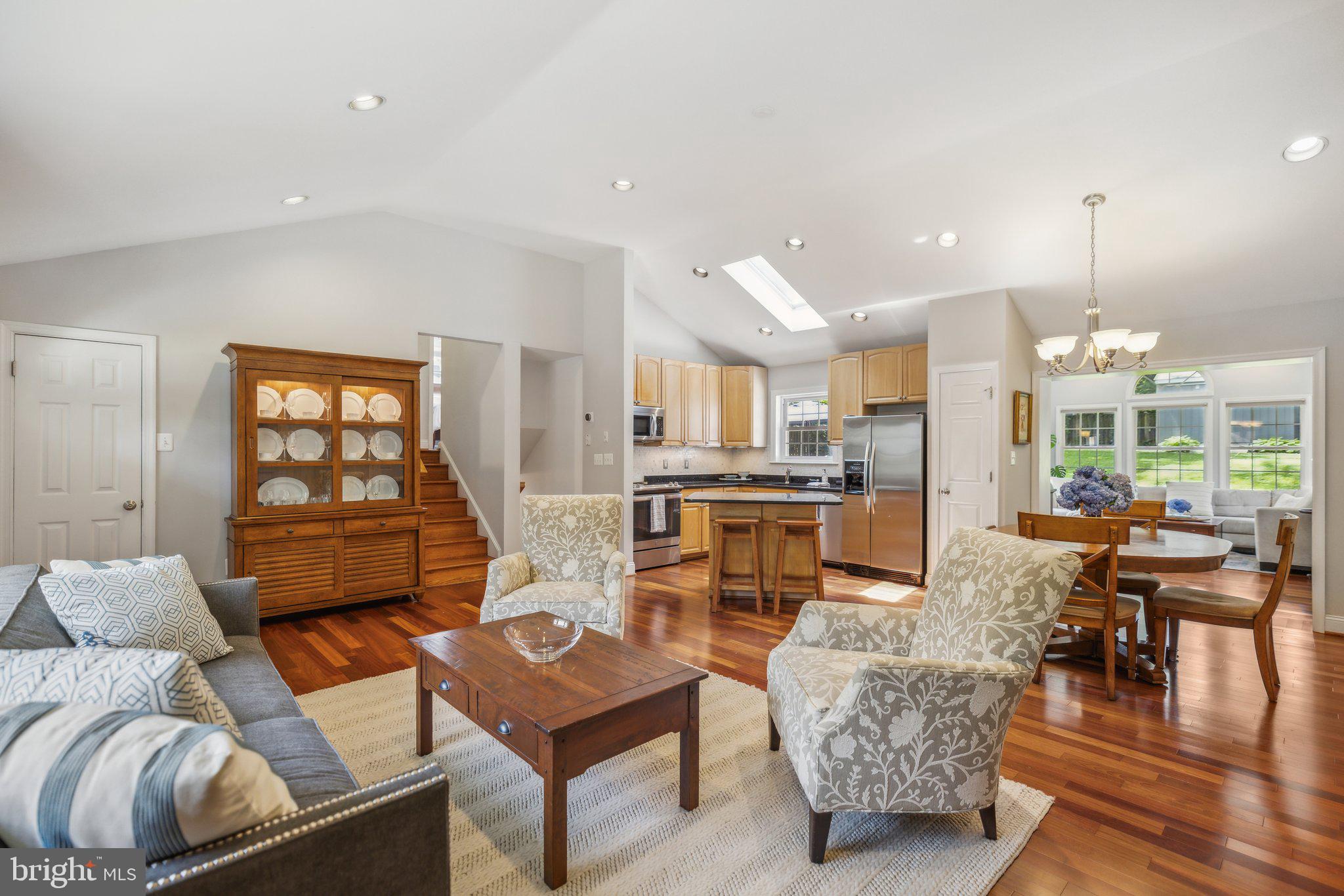 SLEEPY HOLLOW MANOR - Residential