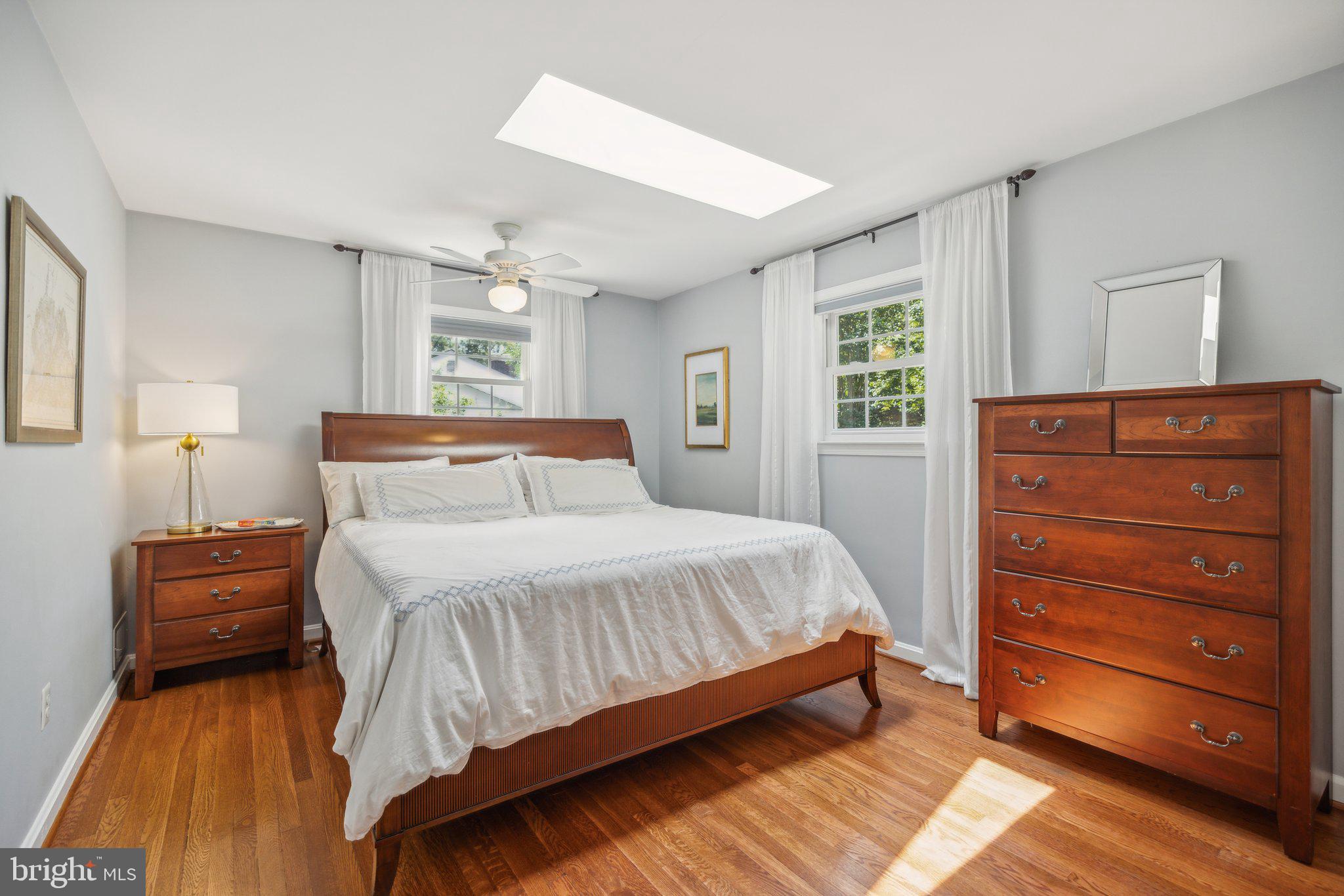SLEEPY HOLLOW MANOR - Residential