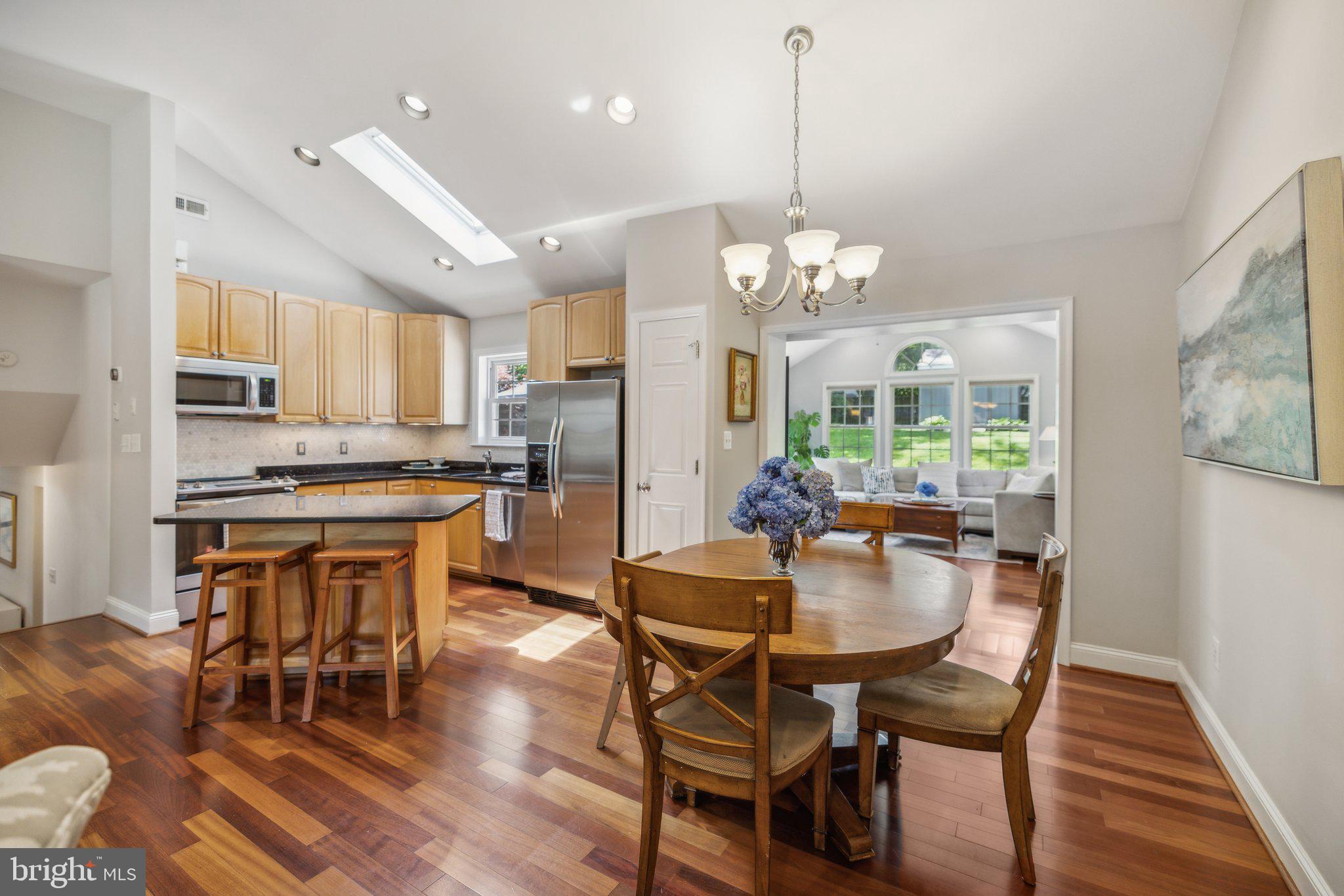 SLEEPY HOLLOW MANOR - Residential
