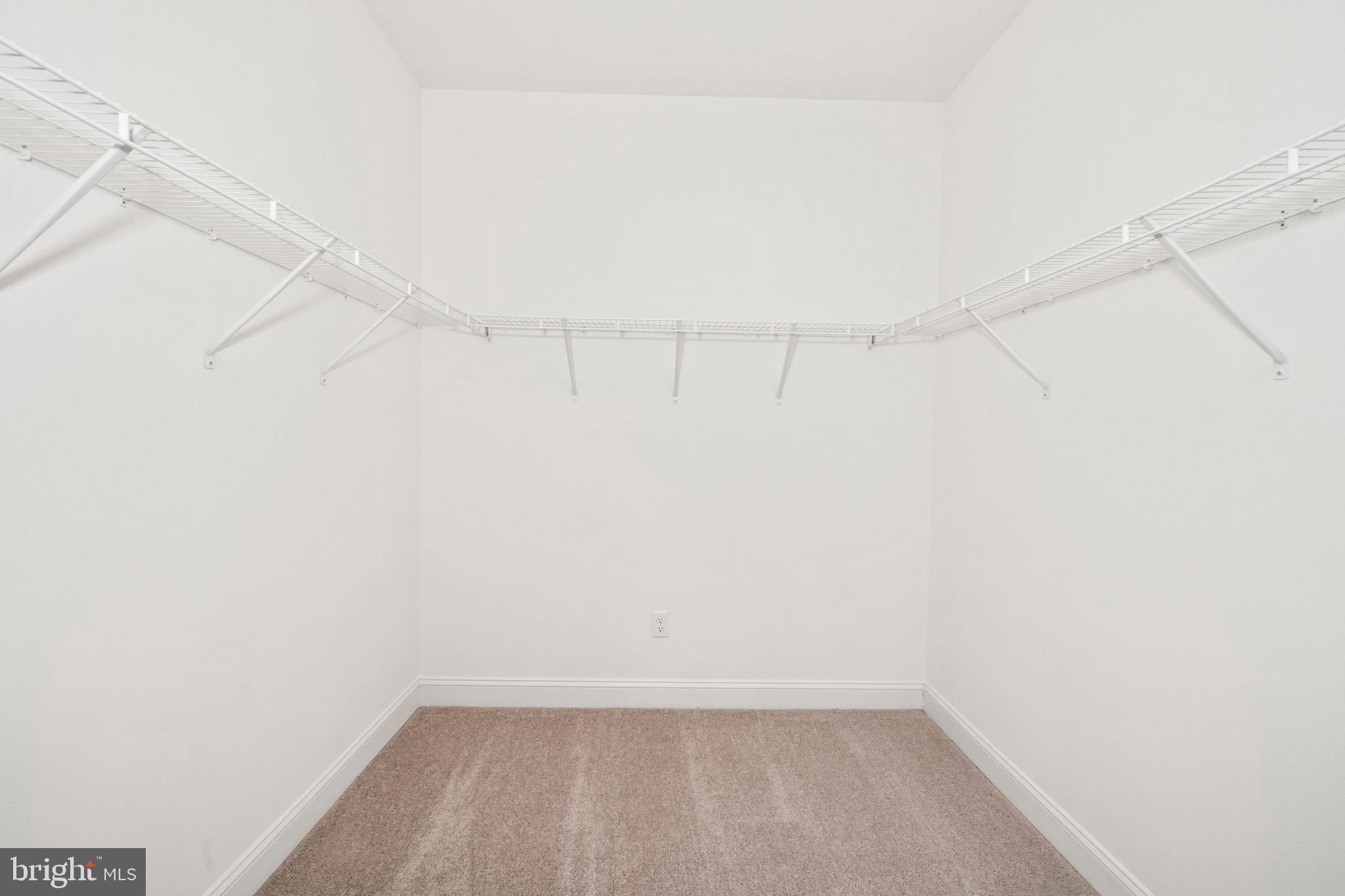 VILLAGE OF EASTRIDGE - Residential