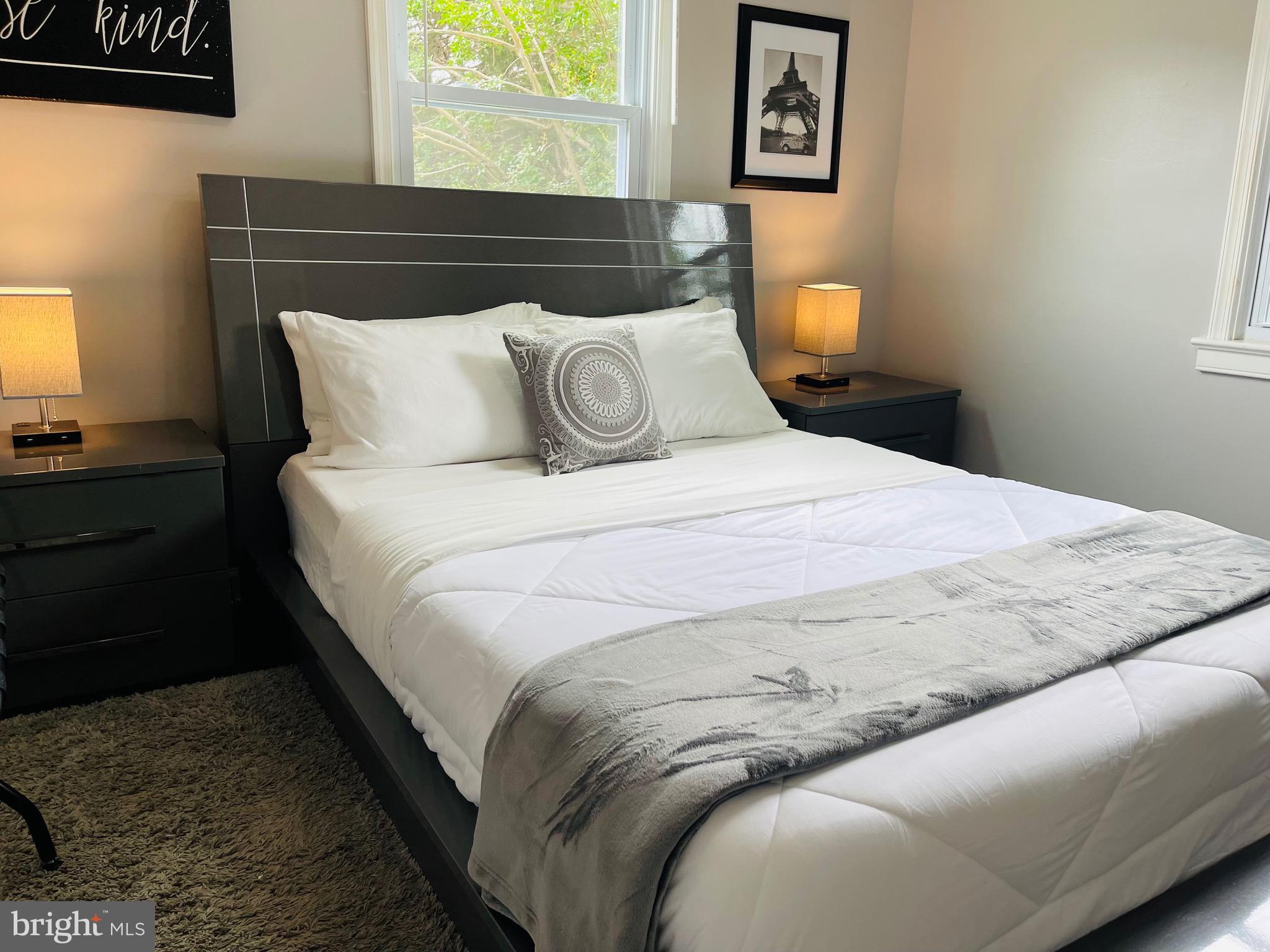 GLENMONT VILLAGE - Residential