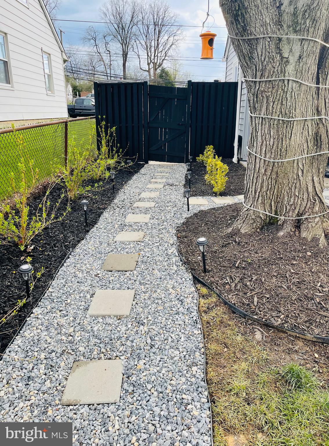 GLENMONT VILLAGE - Residential