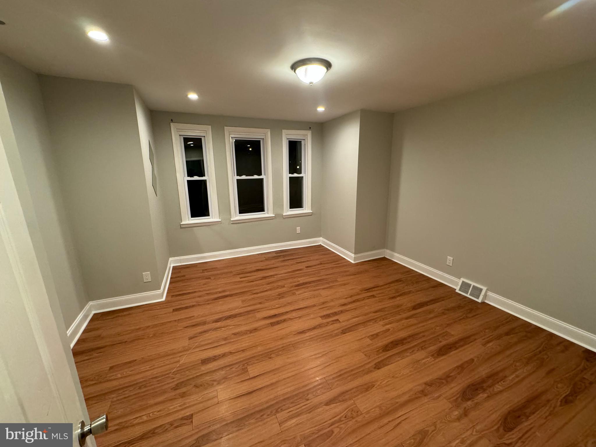 KINGSESSING - Residential Lease