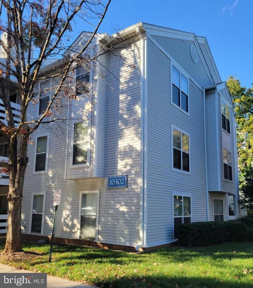 Good credit and income required to qualify. Tenant Occupied, All potential tenants must be accompanied by agent. 2 hour notice required. Please remove shoes outside.   Well maintained one bedroom condo with den, washer dry in unit, storage space, walk- in closet, wood burning fireplace, balcony. Quick access to Vienna Metro, Fairfax Connector, and easy access to major high ways, club house, common grounds, fitness center, picnic area. Pool - Outdoor, close to playgrounds and dog parks. Water, Sewer, and trash included in rent. Tenant pays for electricity. Dogs less than 25 lbs. on case by case basis. No cats; Long term lease preferred. Renters insurance required. Please contact agent for link to online application; Available May 20, 2025