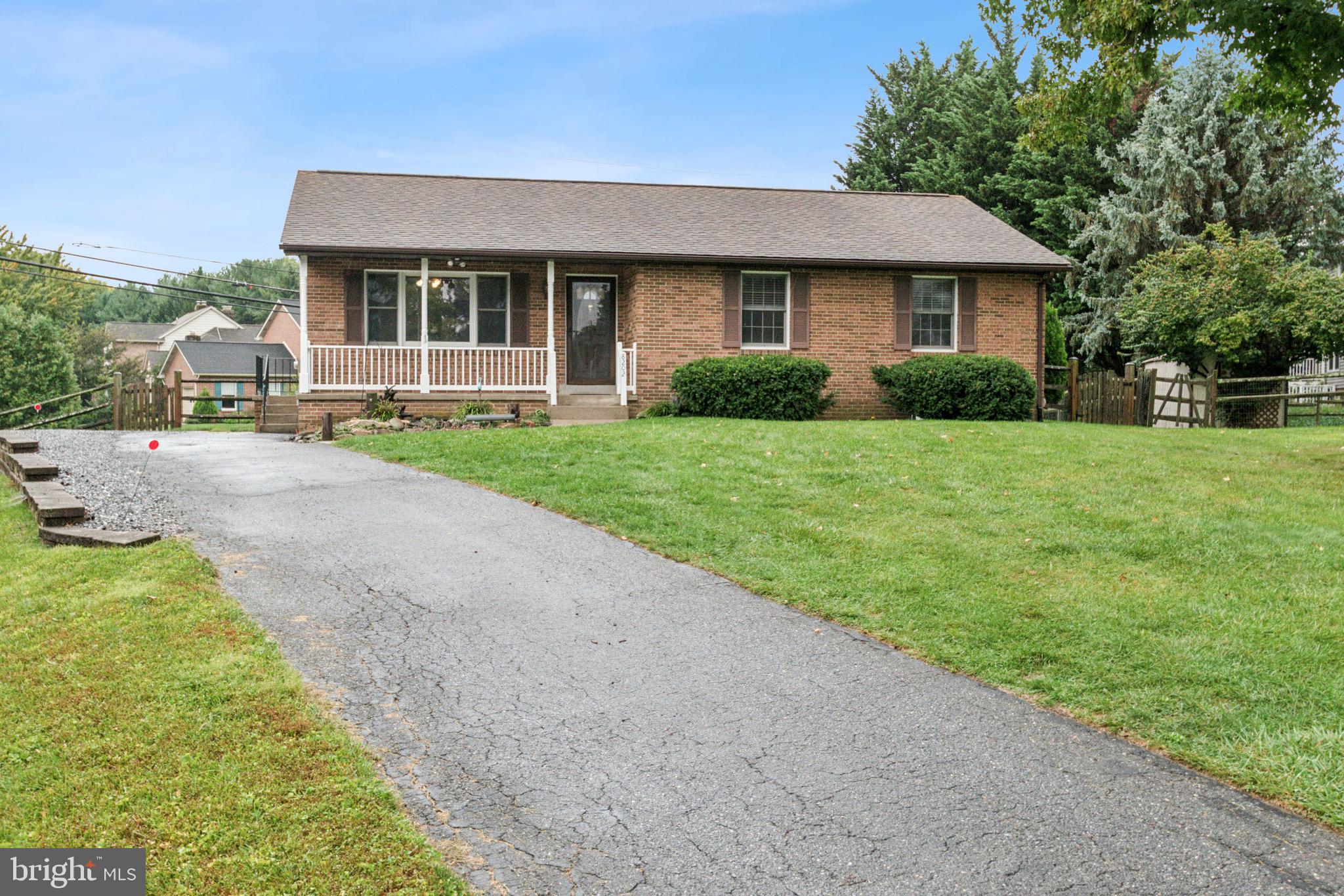 CLOVER HILL - Residential