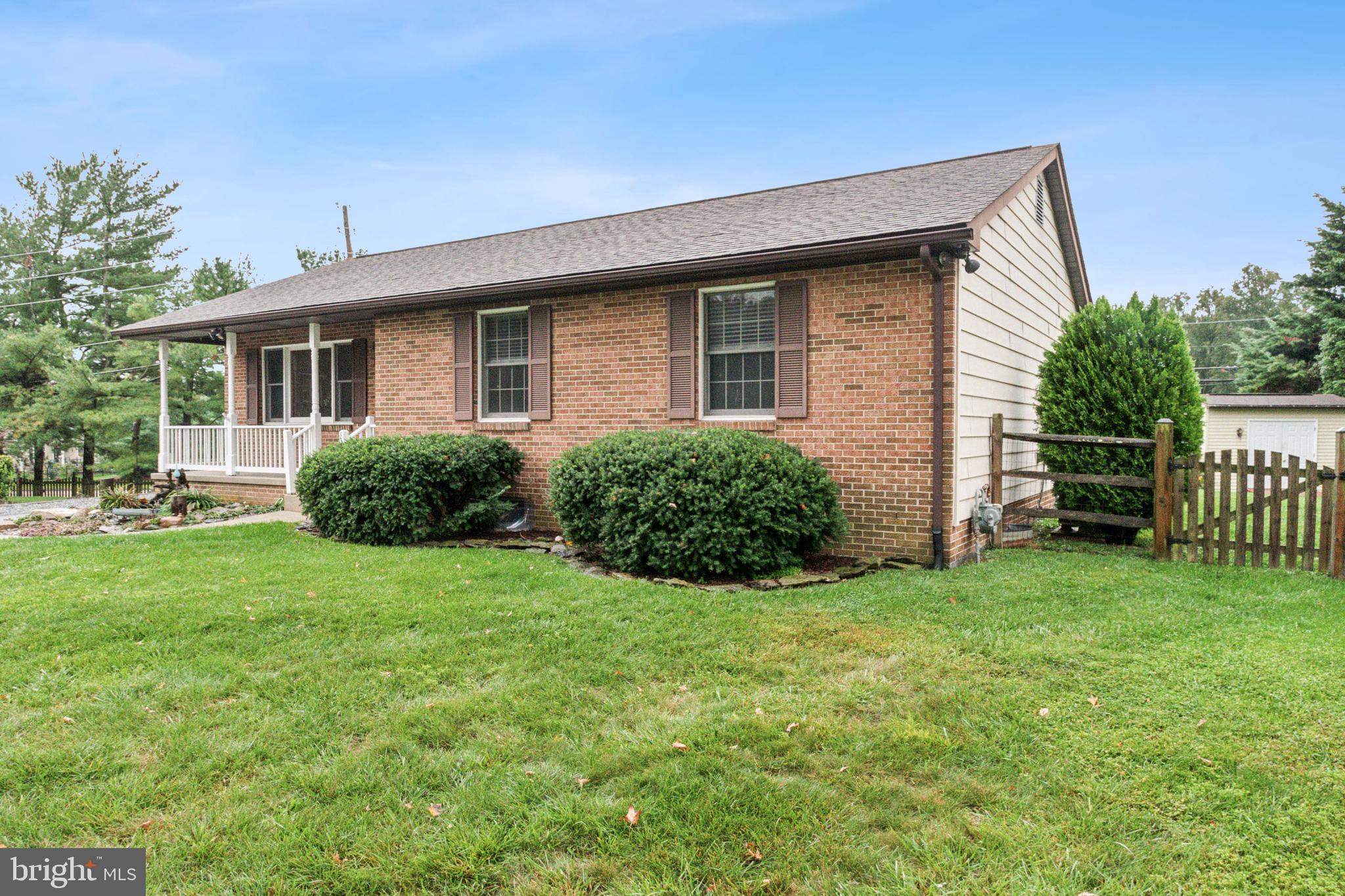 CLOVER HILL - Residential