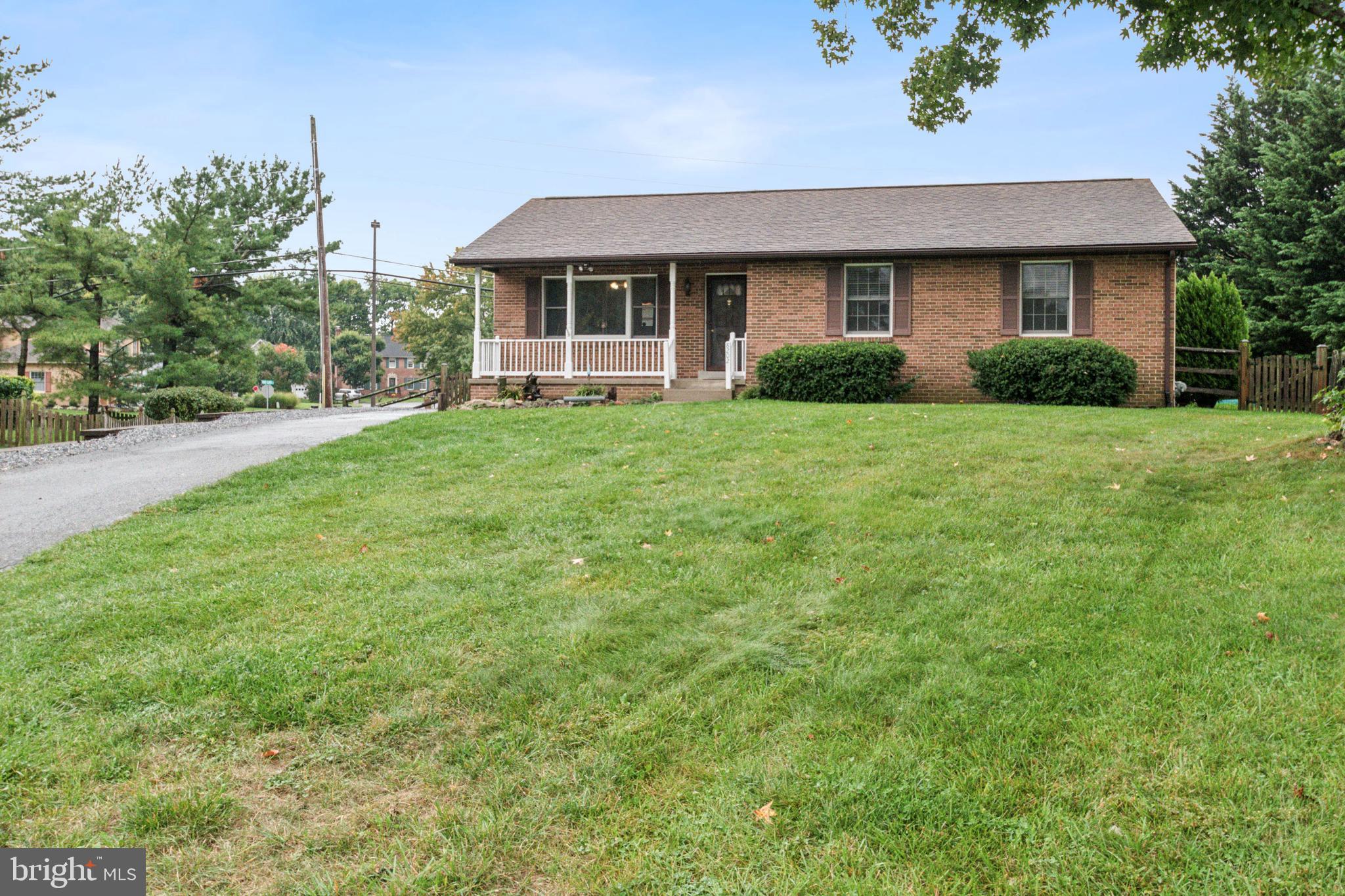 CLOVER HILL - Residential