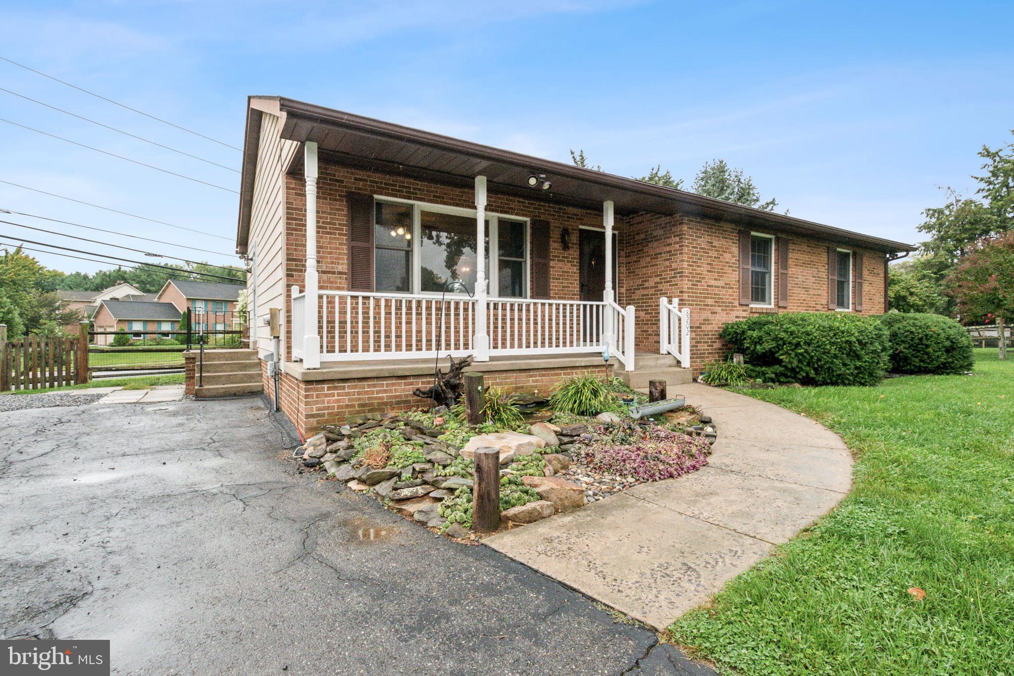 CLOVER HILL - Residential