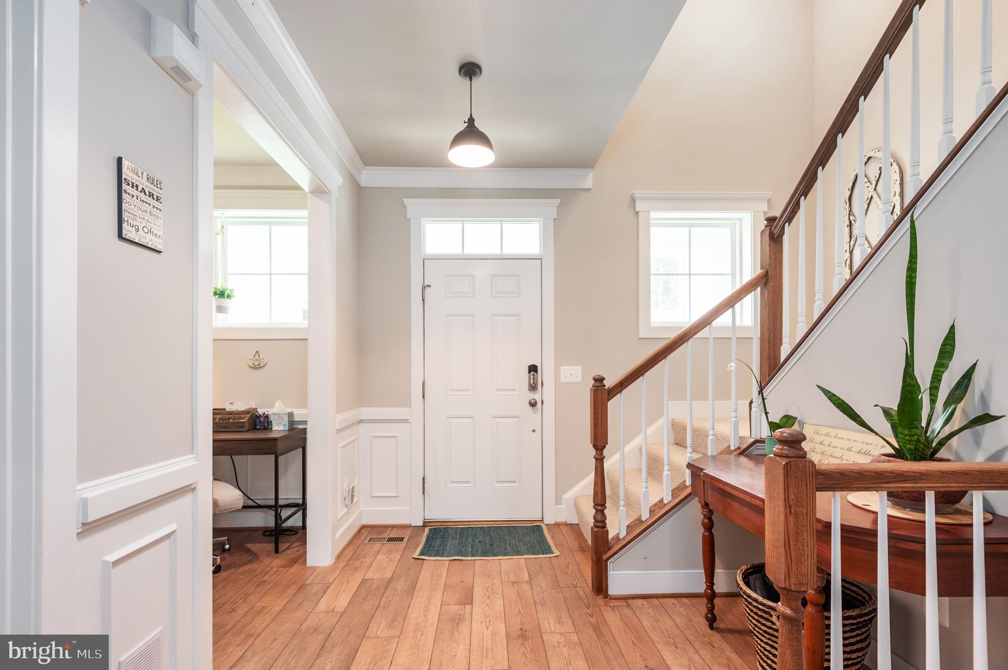 AVONDALE ESTATES - Residential