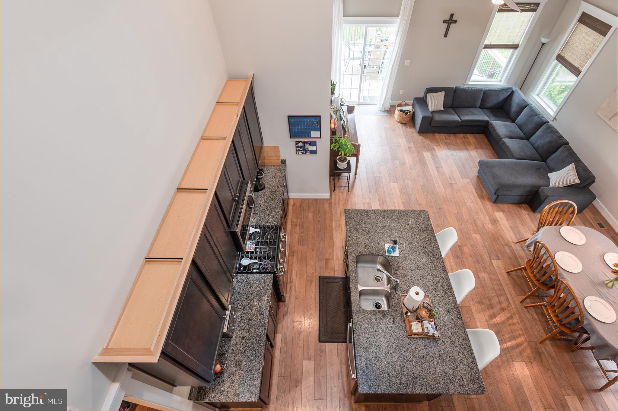 AVONDALE ESTATES - Residential