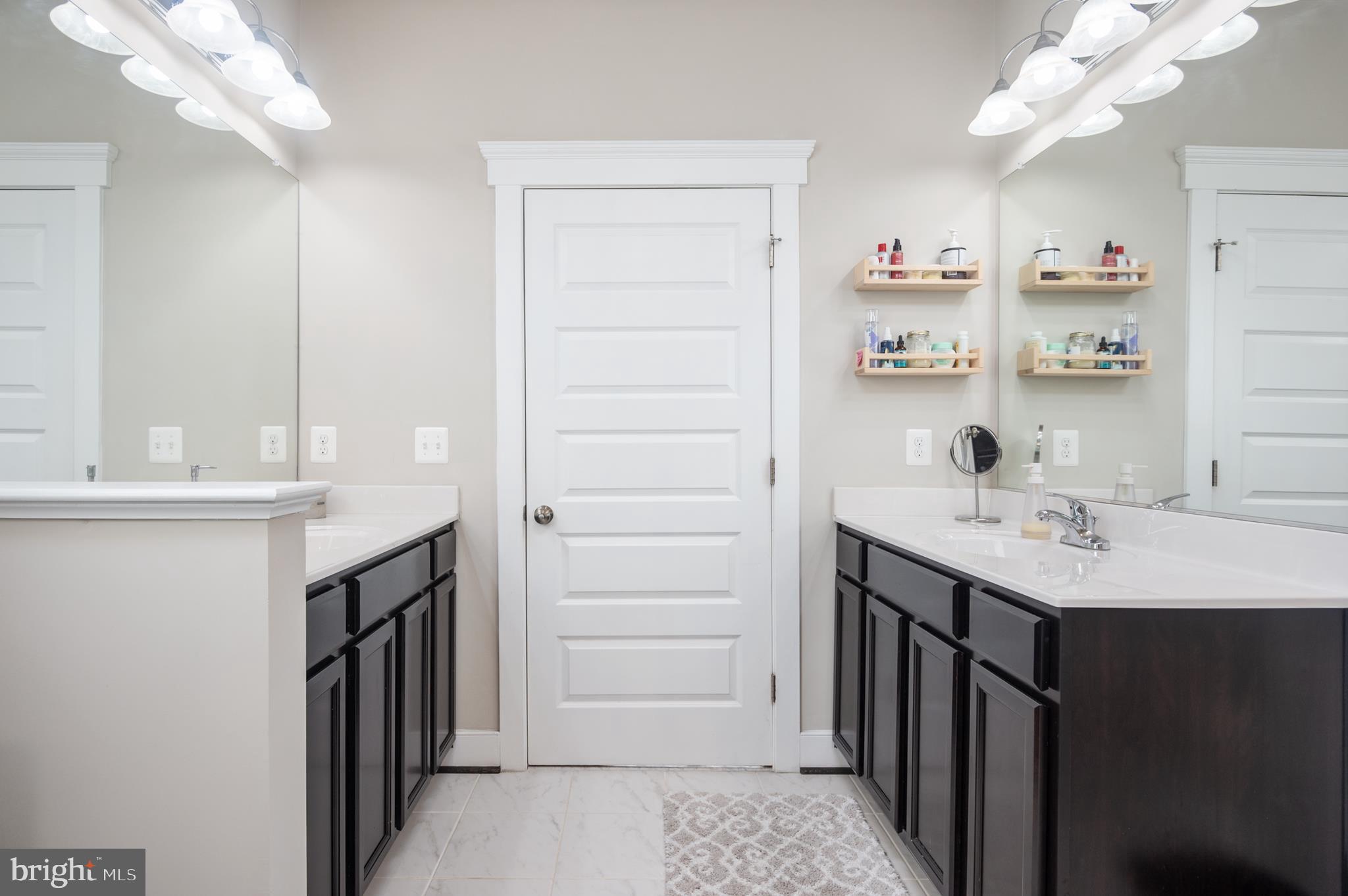 AVONDALE ESTATES - Residential