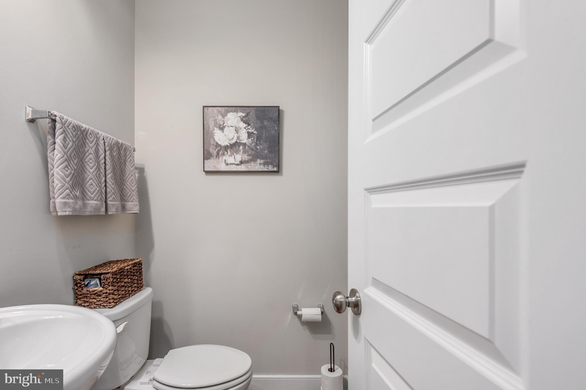 AVONDALE ESTATES - Residential