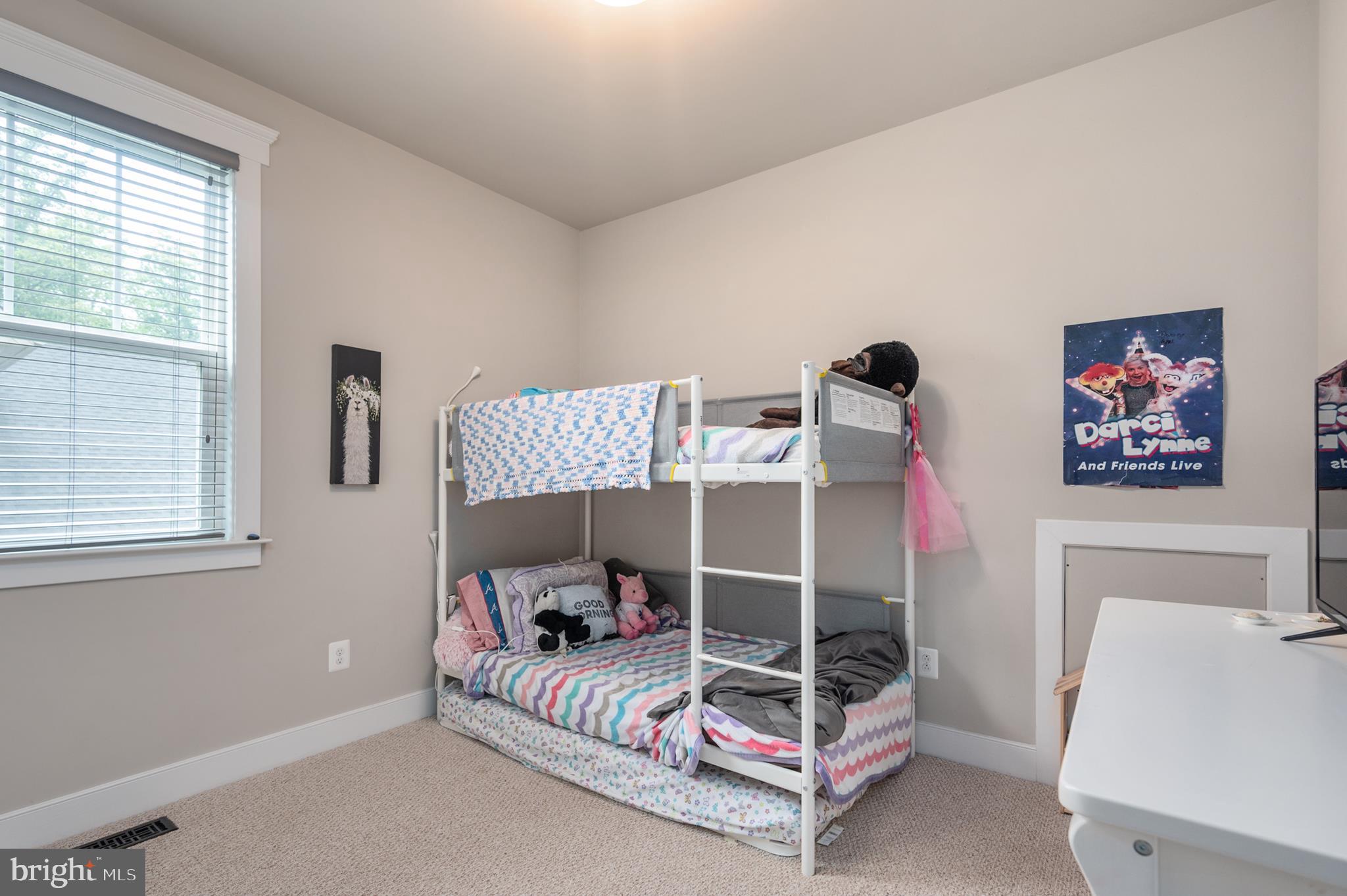 AVONDALE ESTATES - Residential