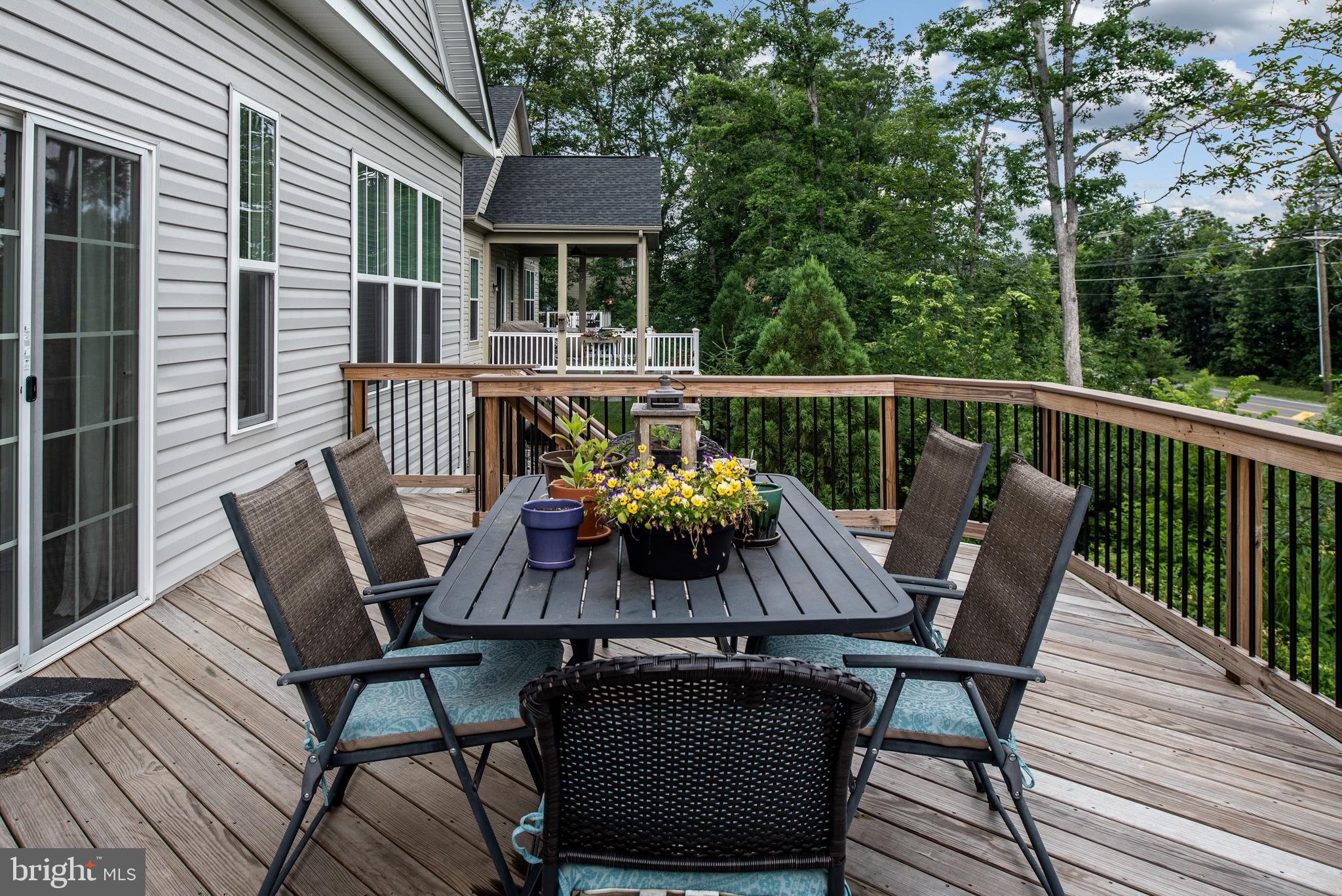 AVONDALE ESTATES - Residential