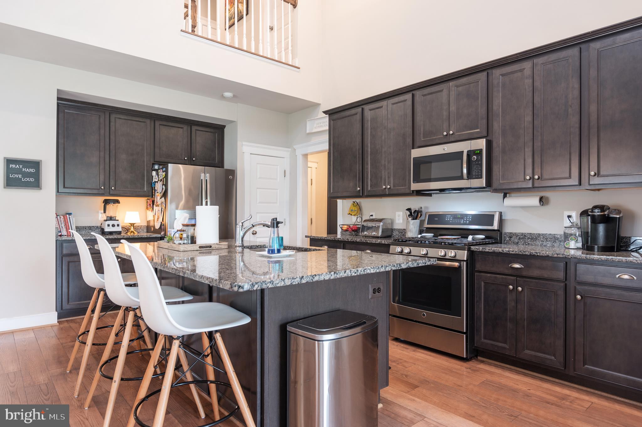 AVONDALE ESTATES - Residential