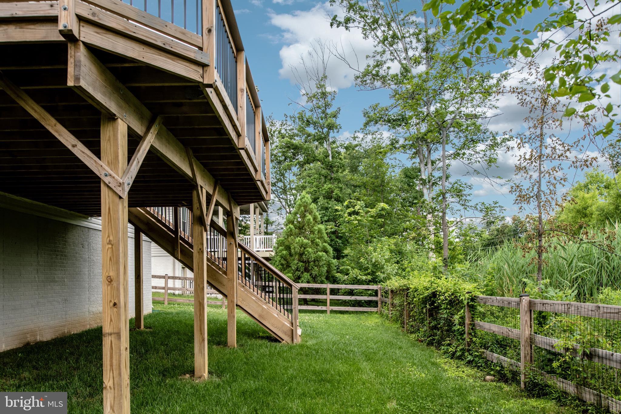 AVONDALE ESTATES - Residential