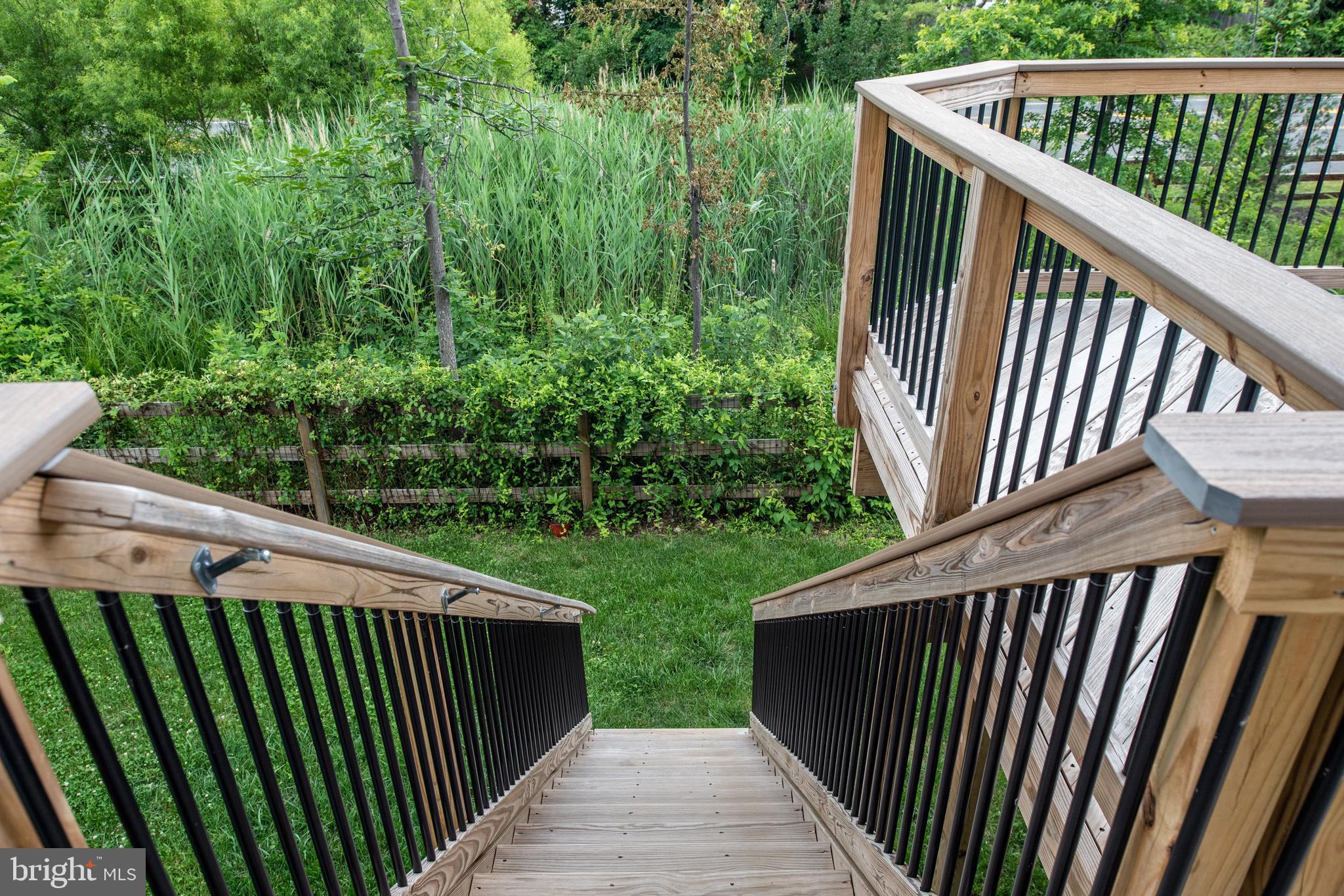 AVONDALE ESTATES - Residential