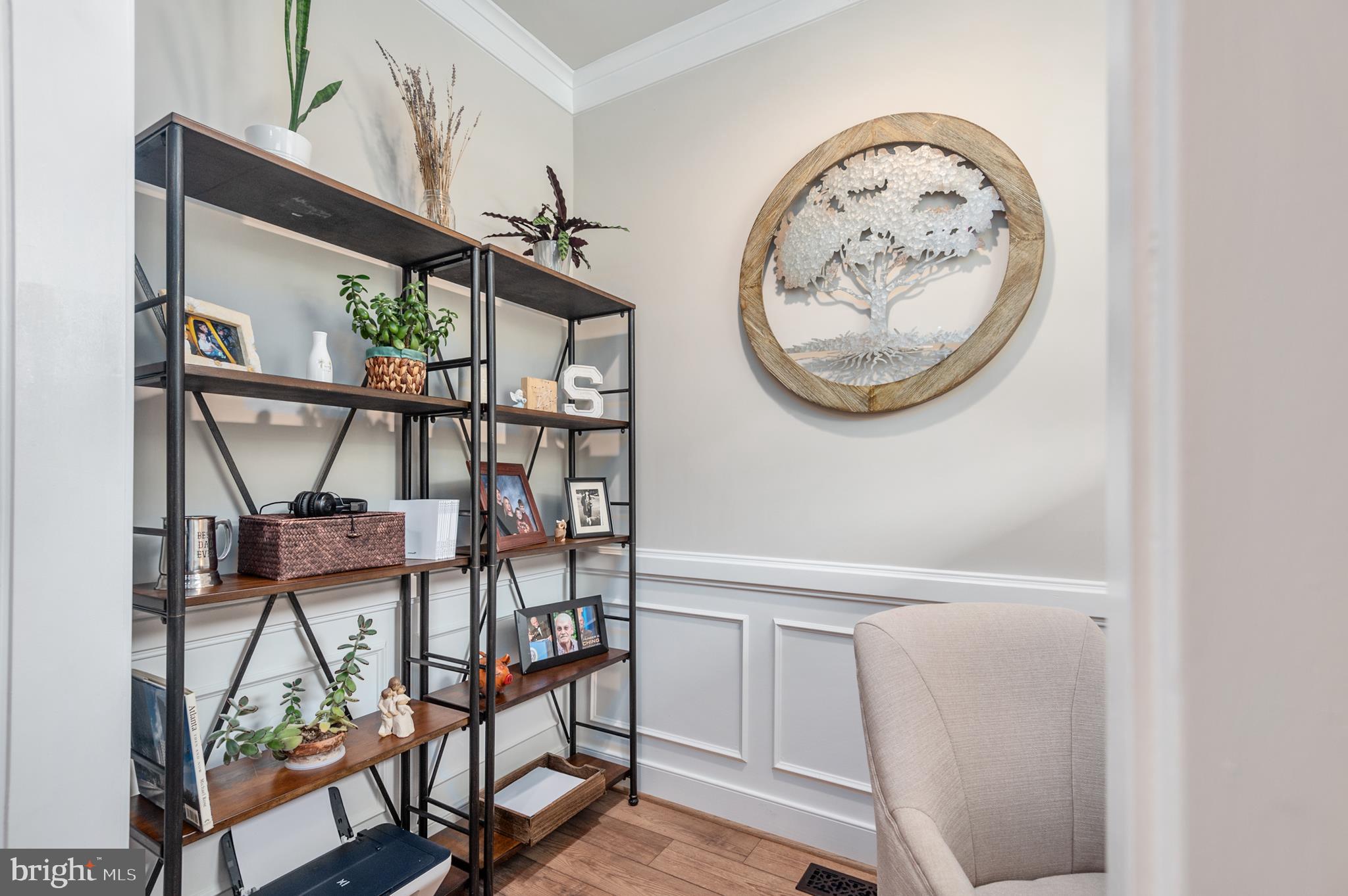 AVONDALE ESTATES - Residential