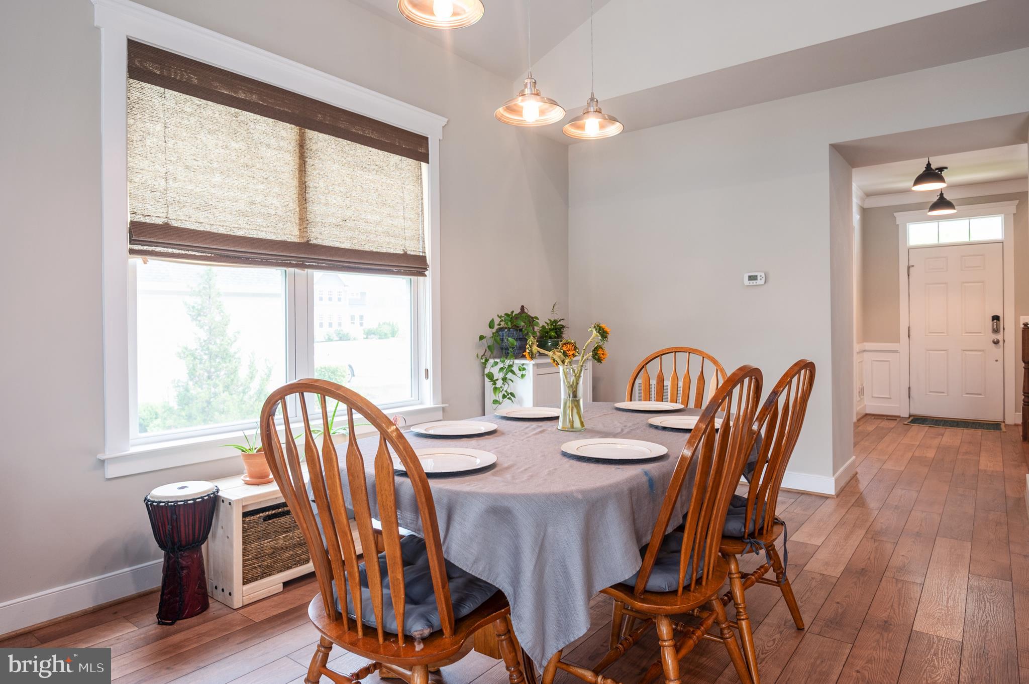 AVONDALE ESTATES - Residential