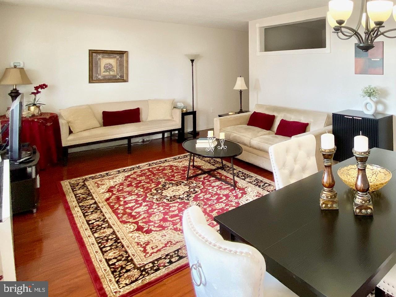 SKYLINE PLAZA - Residential Lease