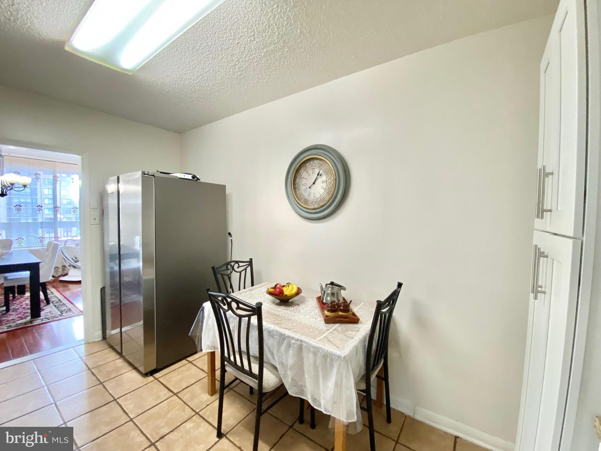 SKYLINE PLAZA - Residential Lease