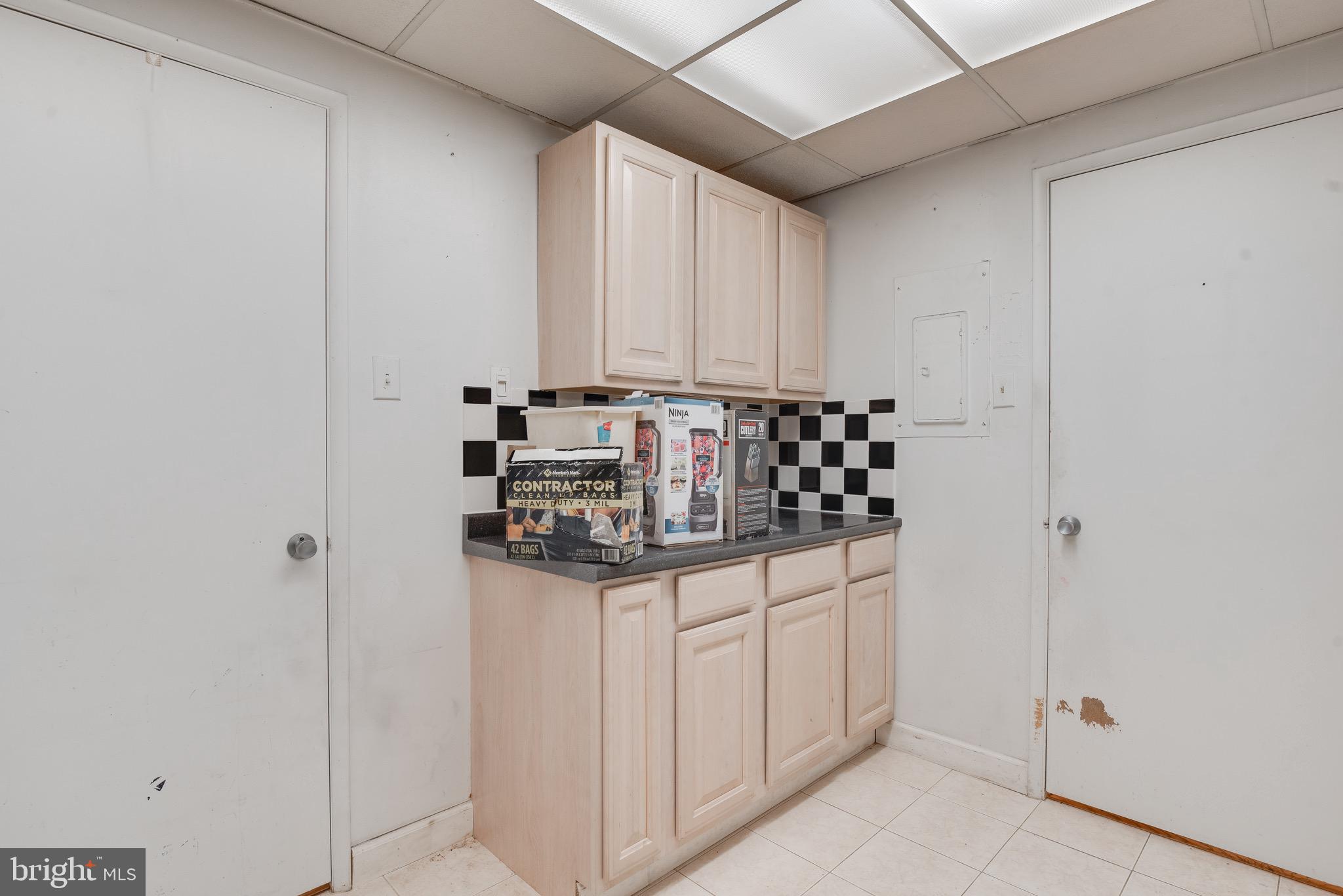 OLYMPUS AT LANDMARK - Residential