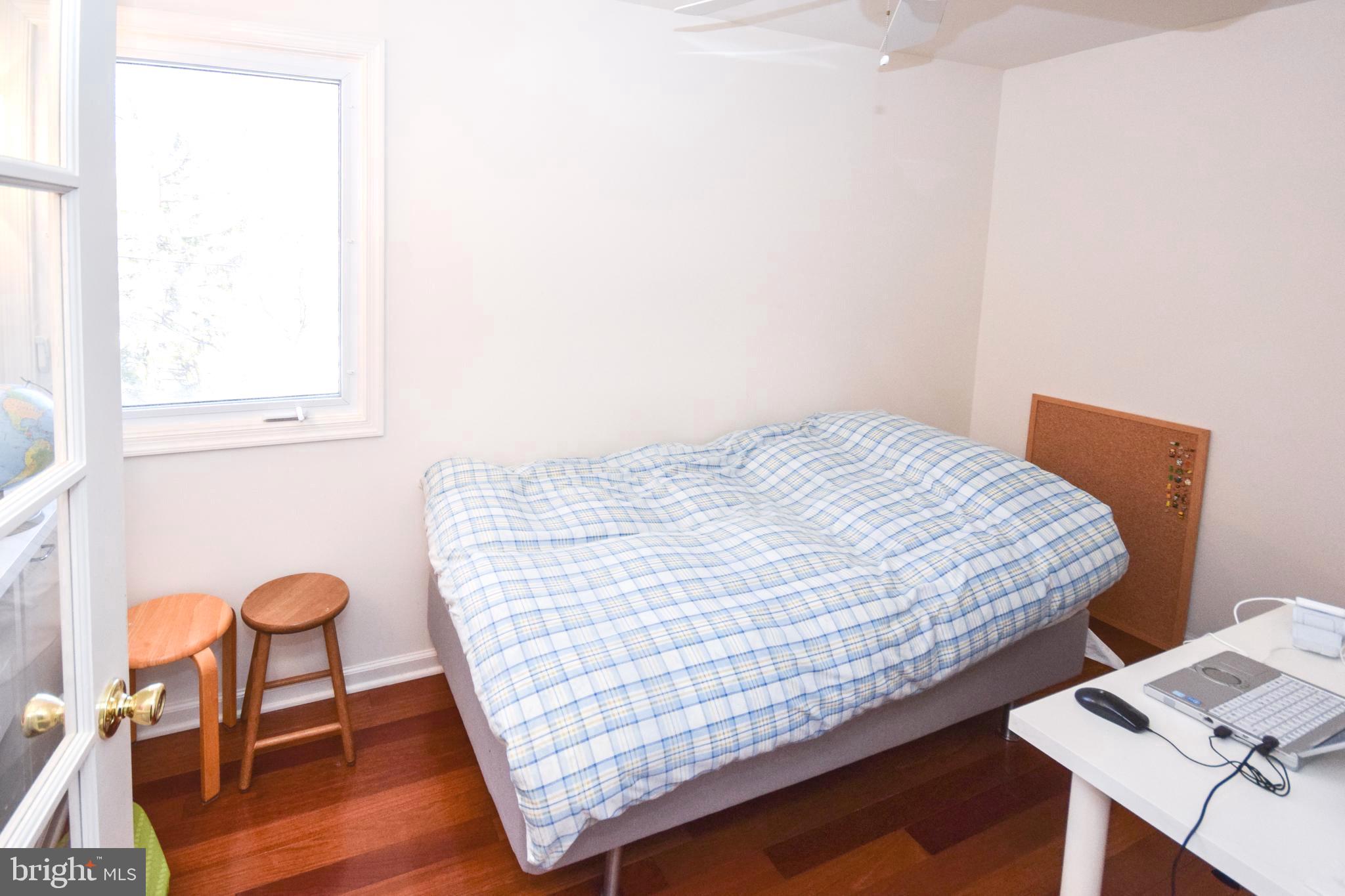 BRADLEY PARK - Residential Lease