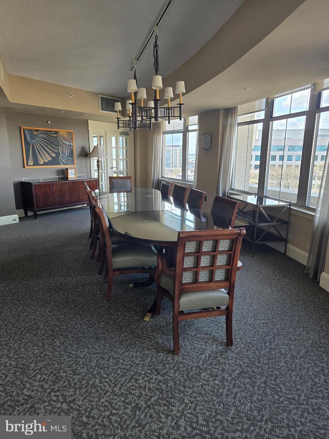 CARLTON HOUSE - Residential