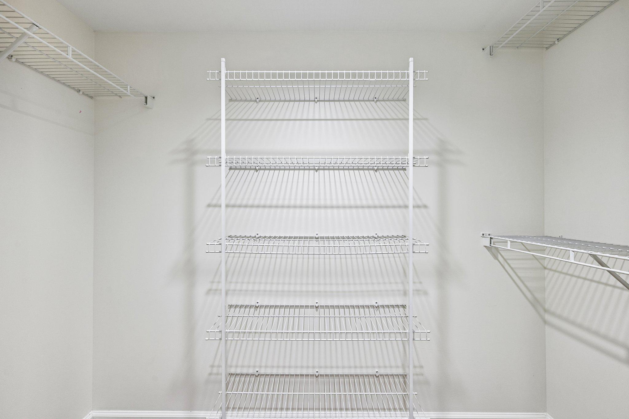 CARLTON HOUSE - Residential