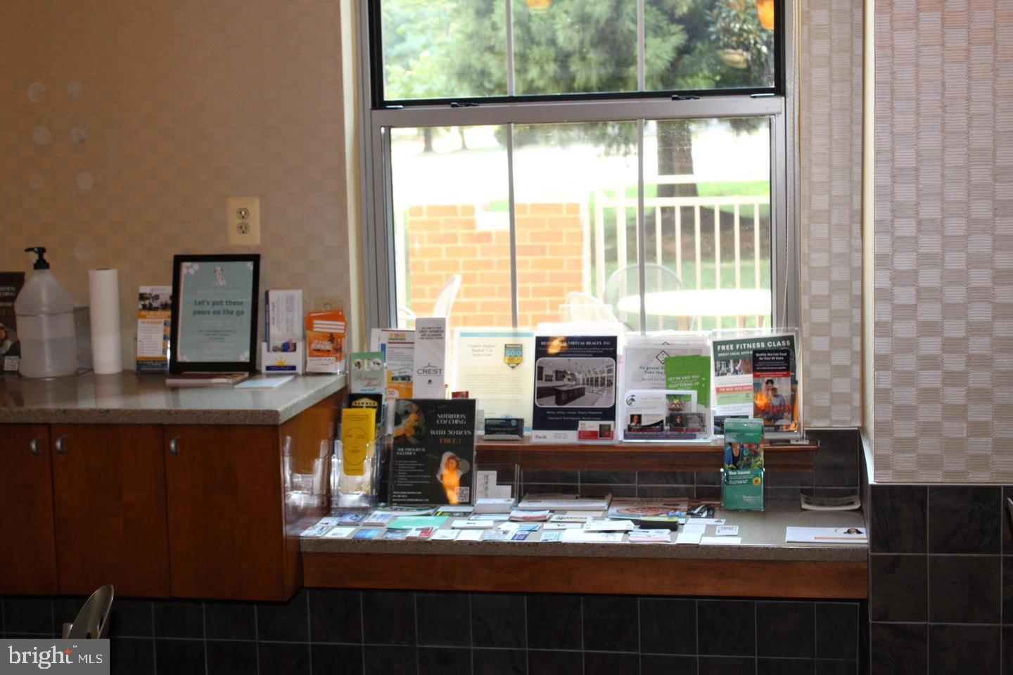 CARLTON HOUSE - Residential