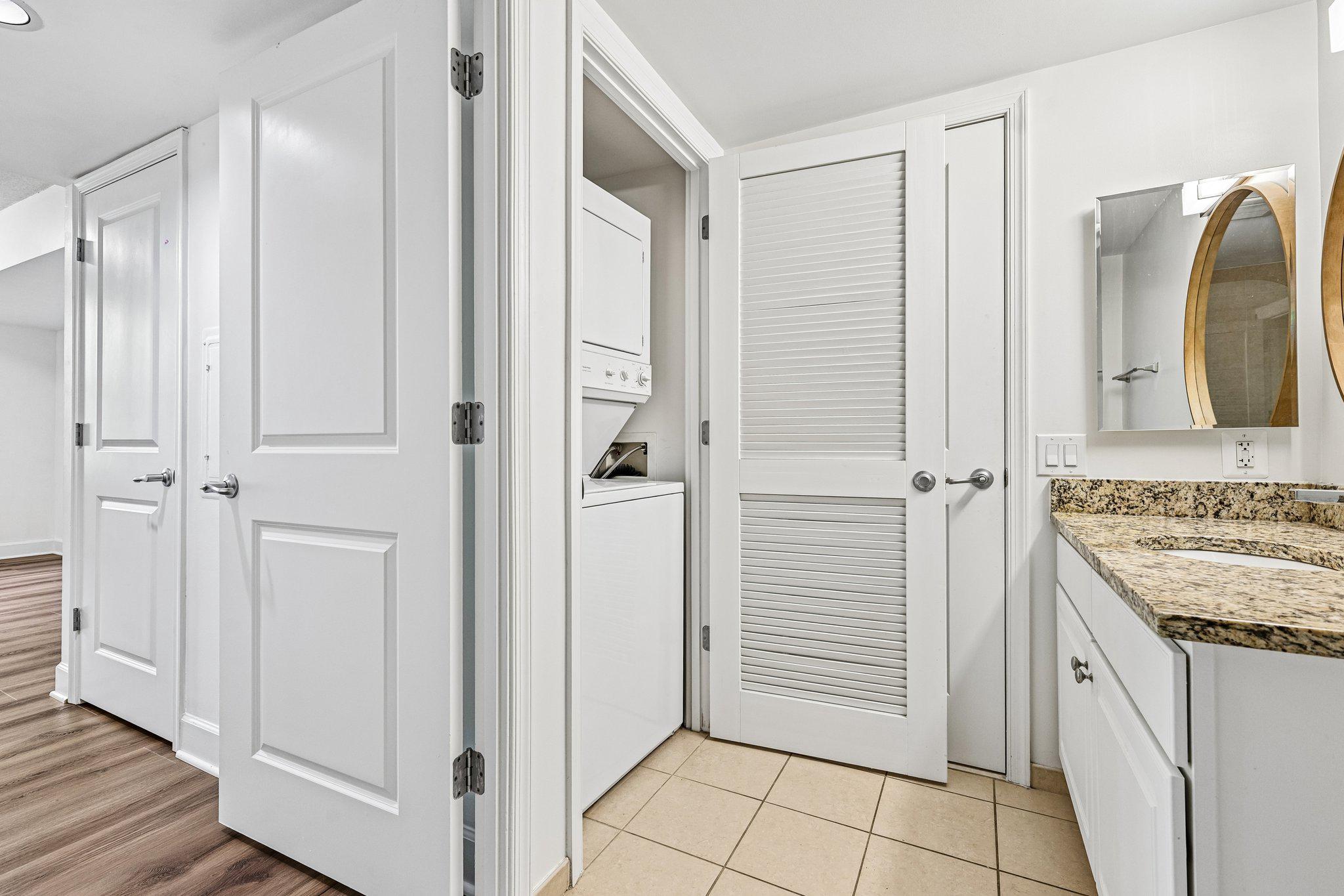 CARLTON HOUSE - Residential