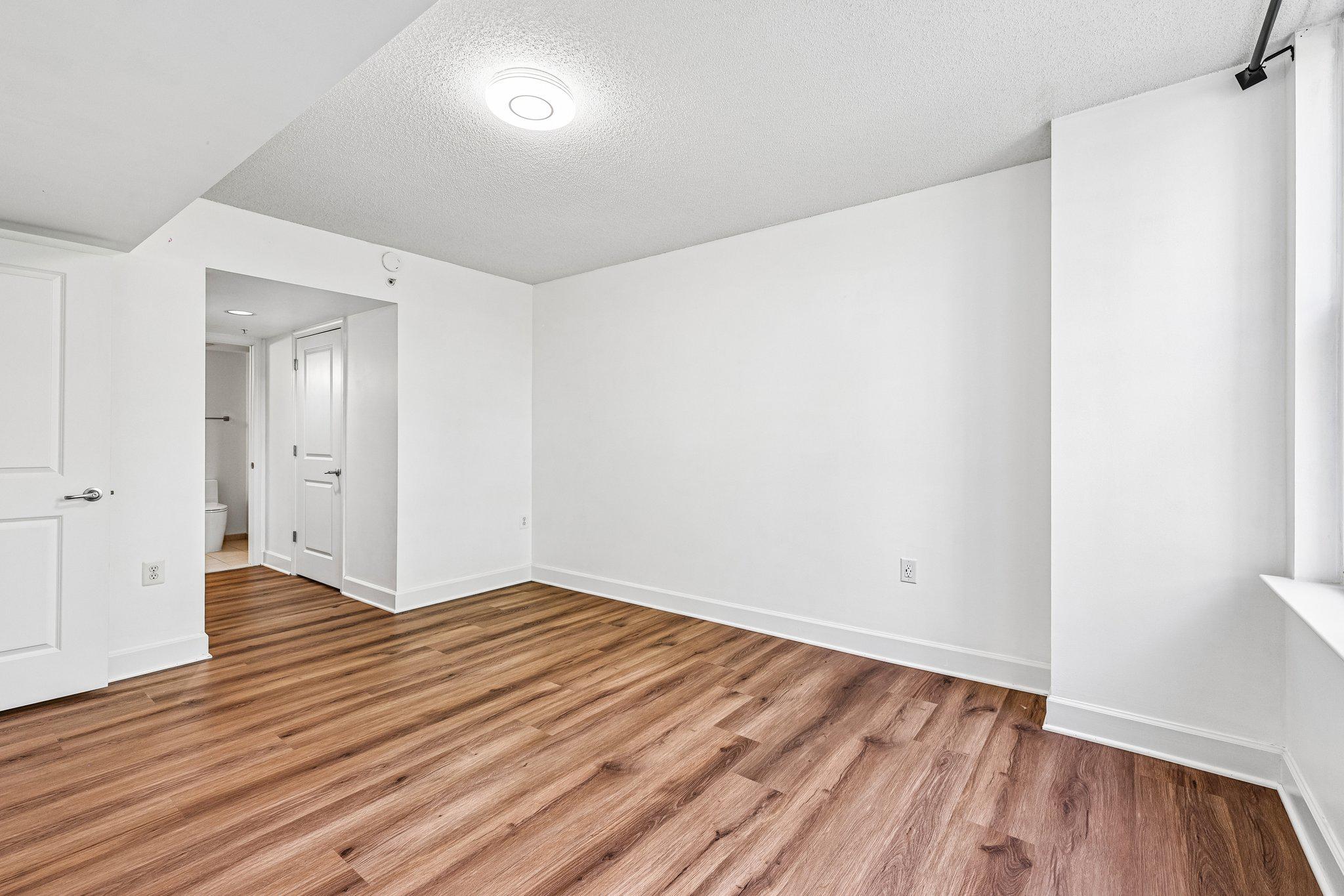 CARLTON HOUSE - Residential