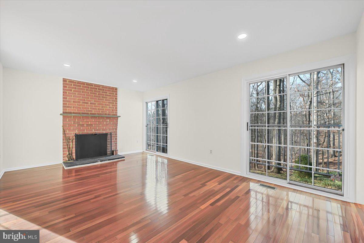 FALLSWOOD - Residential