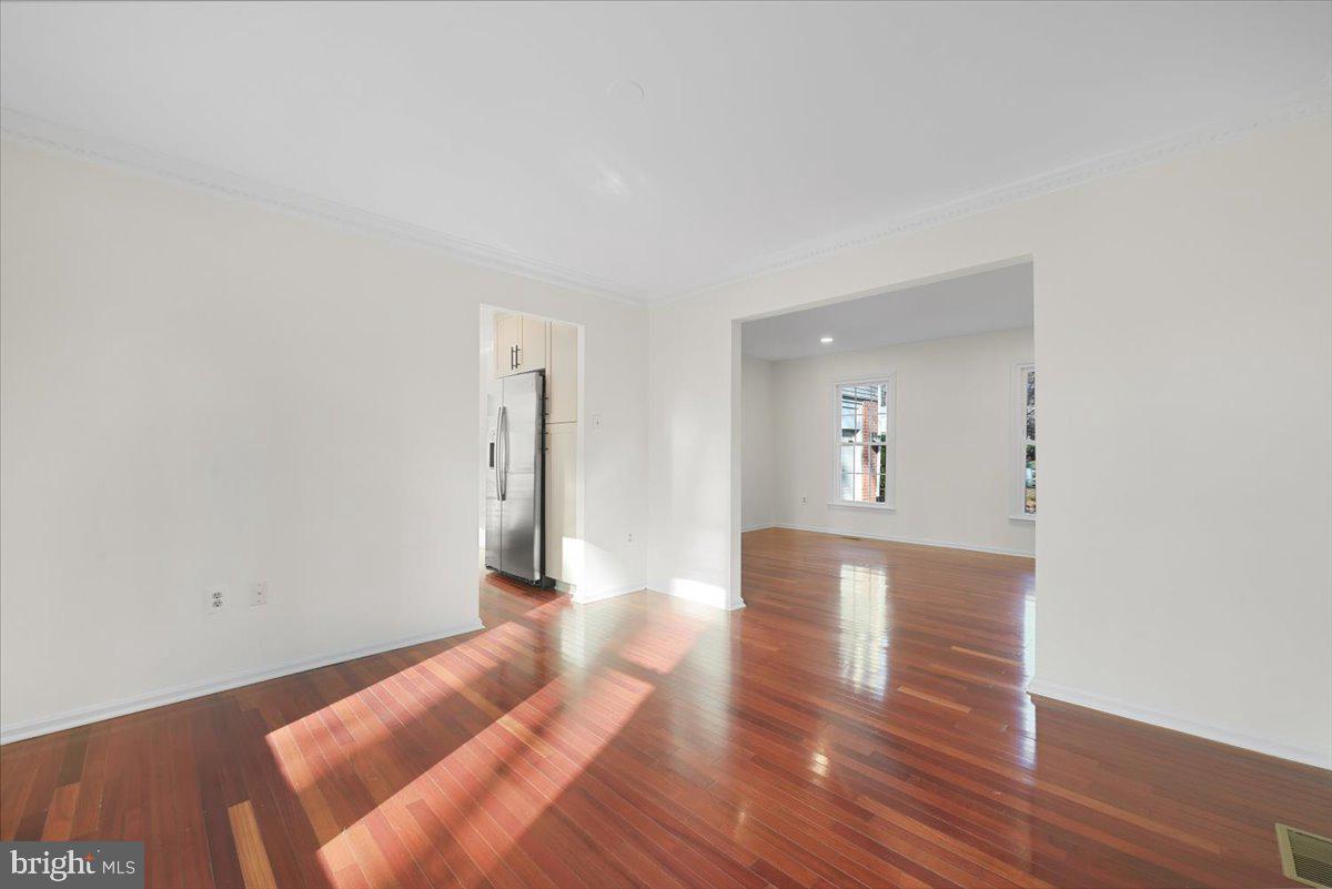 FALLSWOOD - Residential