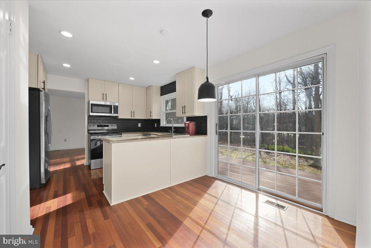 FALLSWOOD - Residential