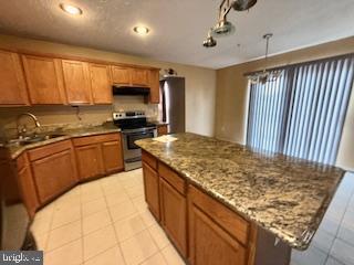 HIGHLAND MEADOWS PLAT 6 - Residential