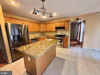 HIGHLAND MEADOWS PLAT 6 - Residential