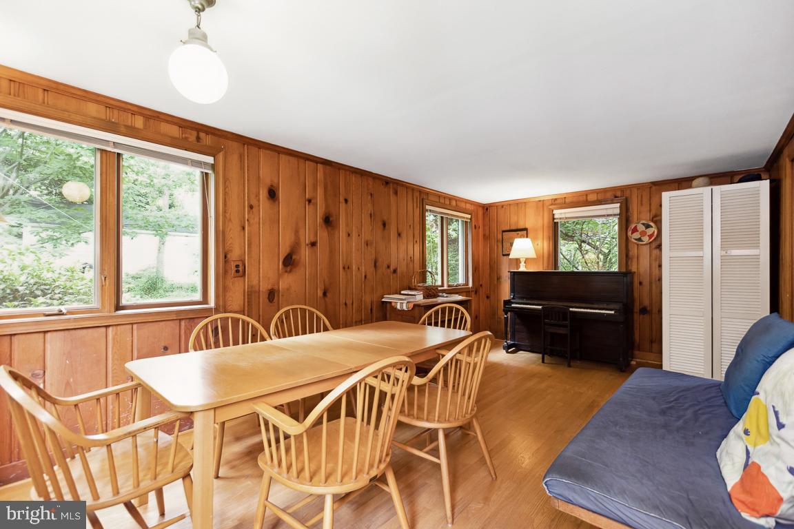 BRADLEY VILLAGE - Residential