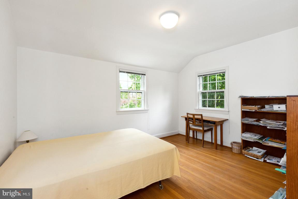 BRADLEY VILLAGE - Residential