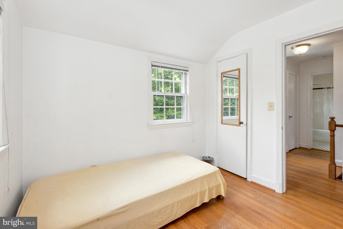 BRADLEY VILLAGE - Residential