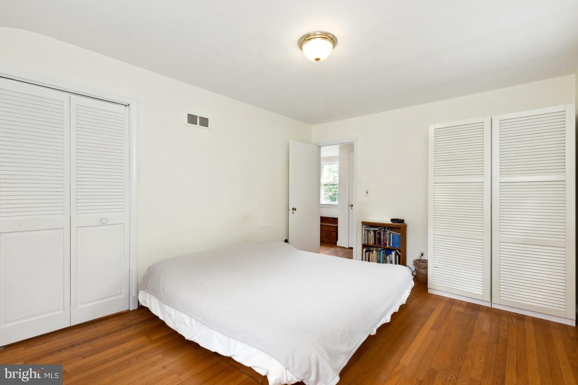 BRADLEY VILLAGE - Residential