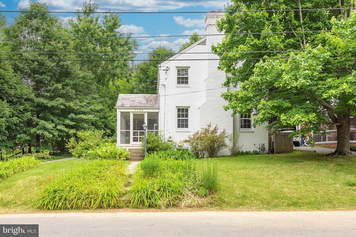 BRADLEY VILLAGE - Residential