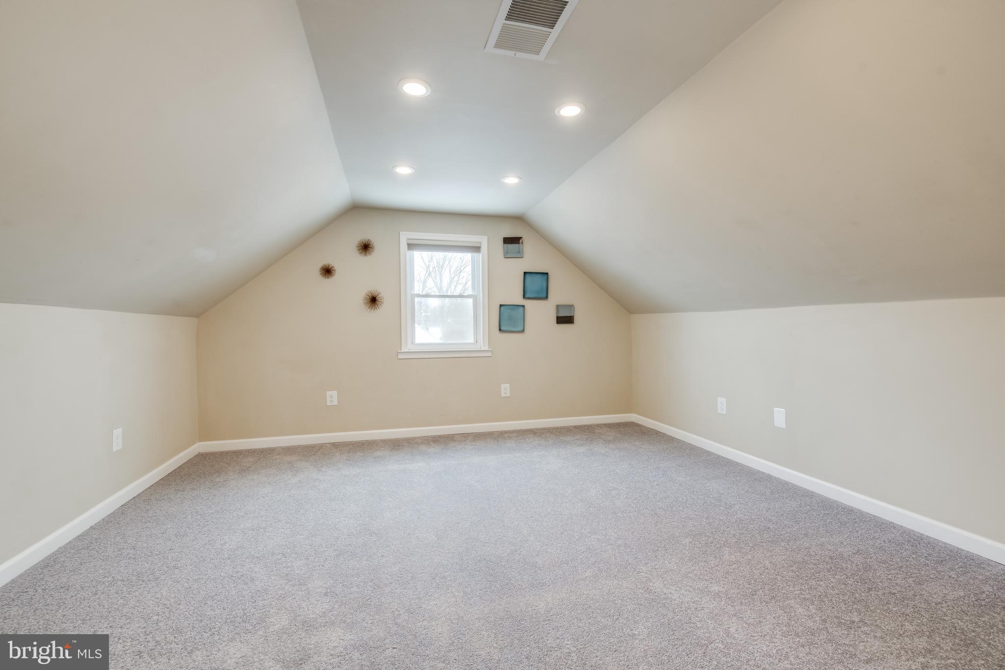 OVERLEA HILLS - Residential